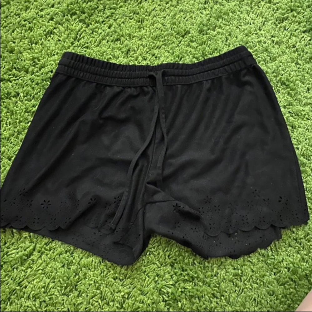 Garage shorts